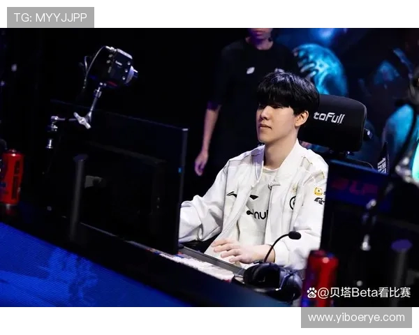 赛后分析：IG与TES在战术灵活性上的较量与启示