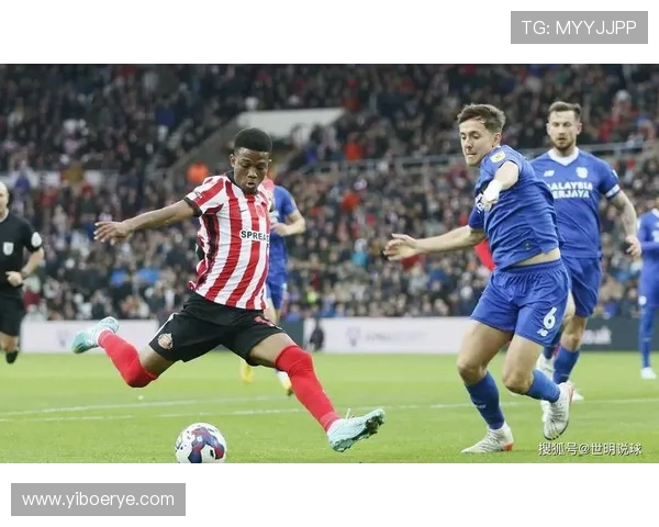 谢菲尔德联与曼联历史交锋回顾及两队发展历程分析 谢菲尔德联与曼联历史交锋回顾及两队发展历程分析